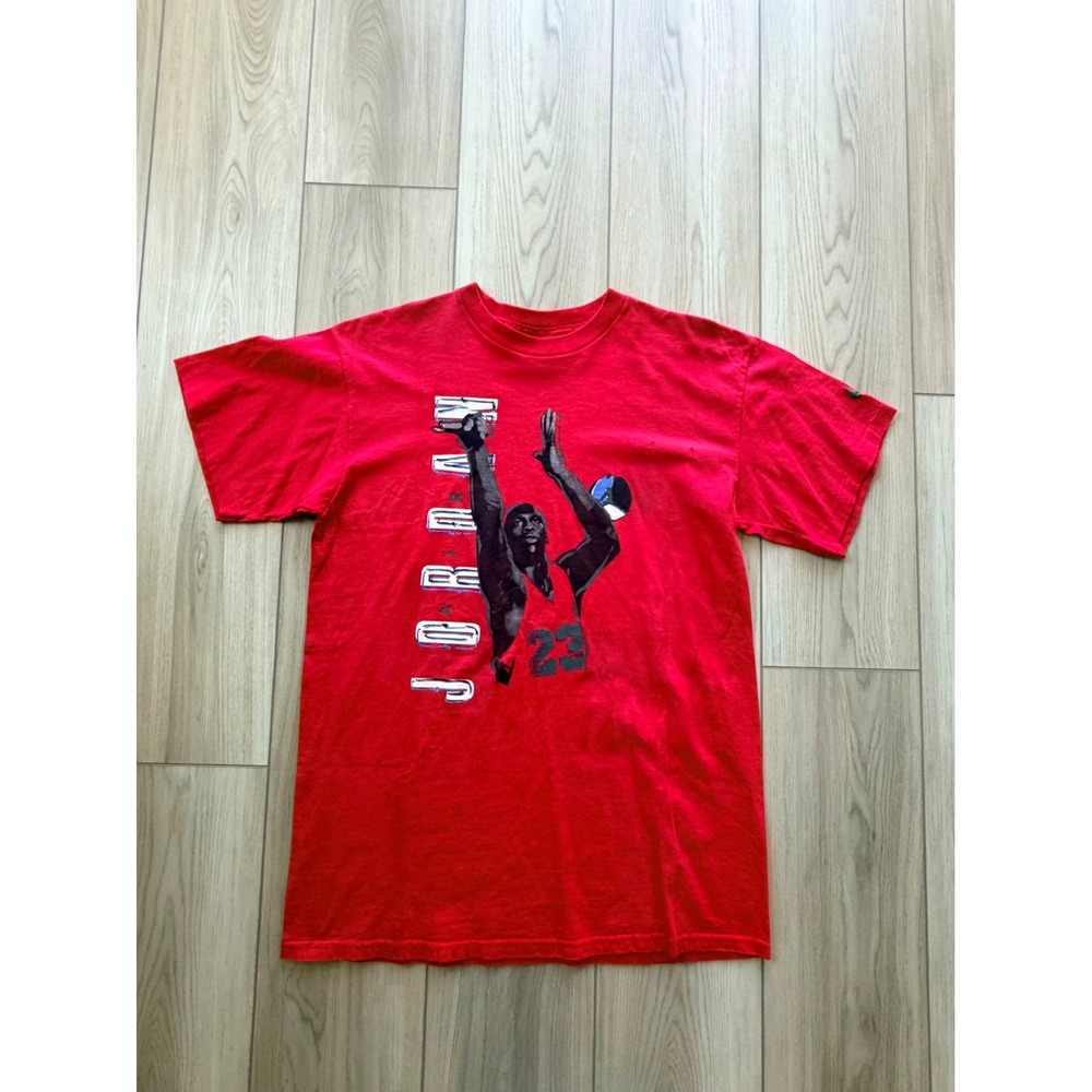 Vintage Nike Michael Jordan T Shirt Mens Red Single Stitch Distressed Tee